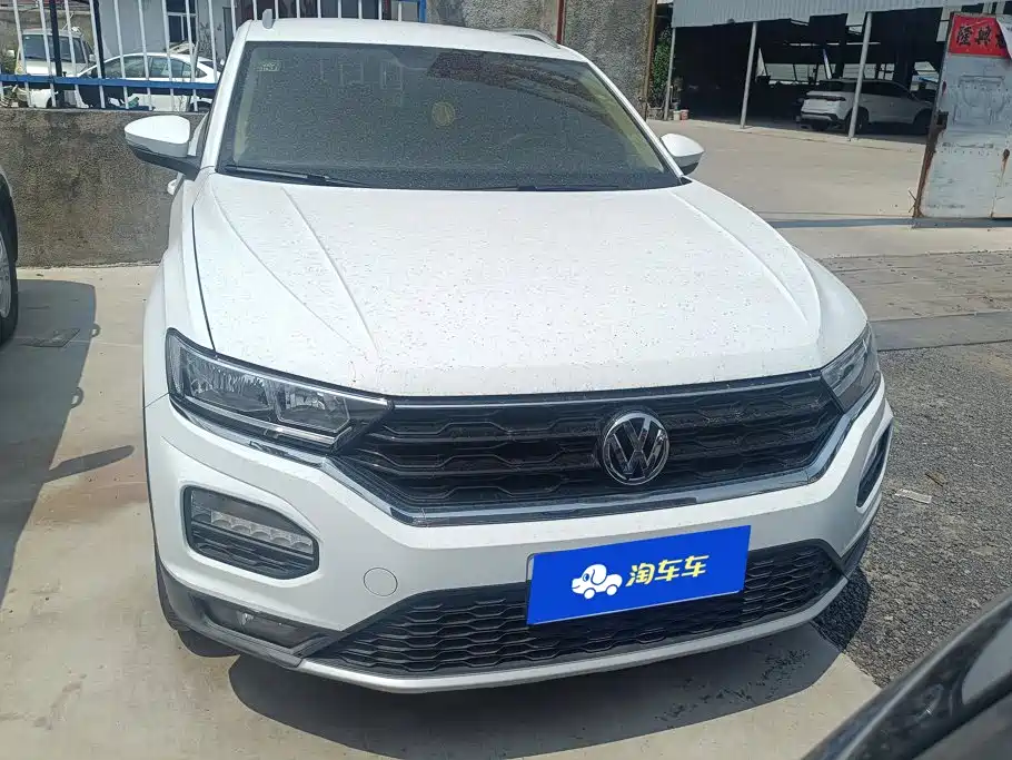 Фото 2 - Volkswagen T-ROC