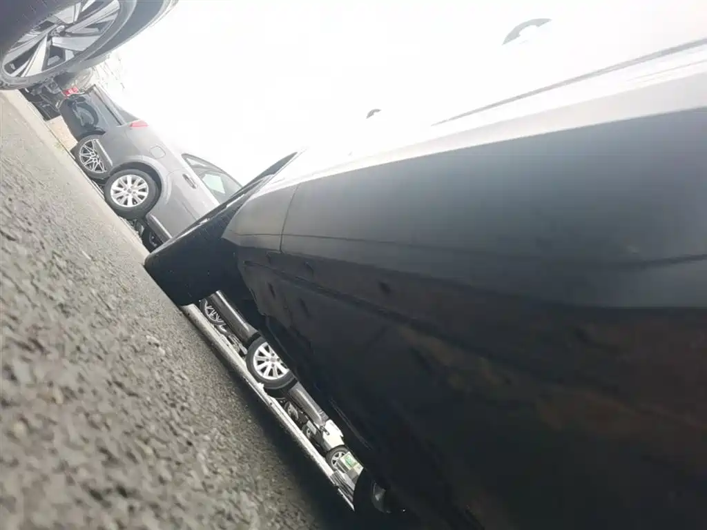 Фото 21 - Volkswagen Teramont