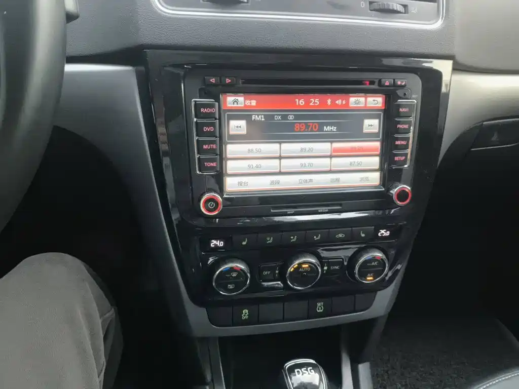 صورة 14 - Škoda Yeti