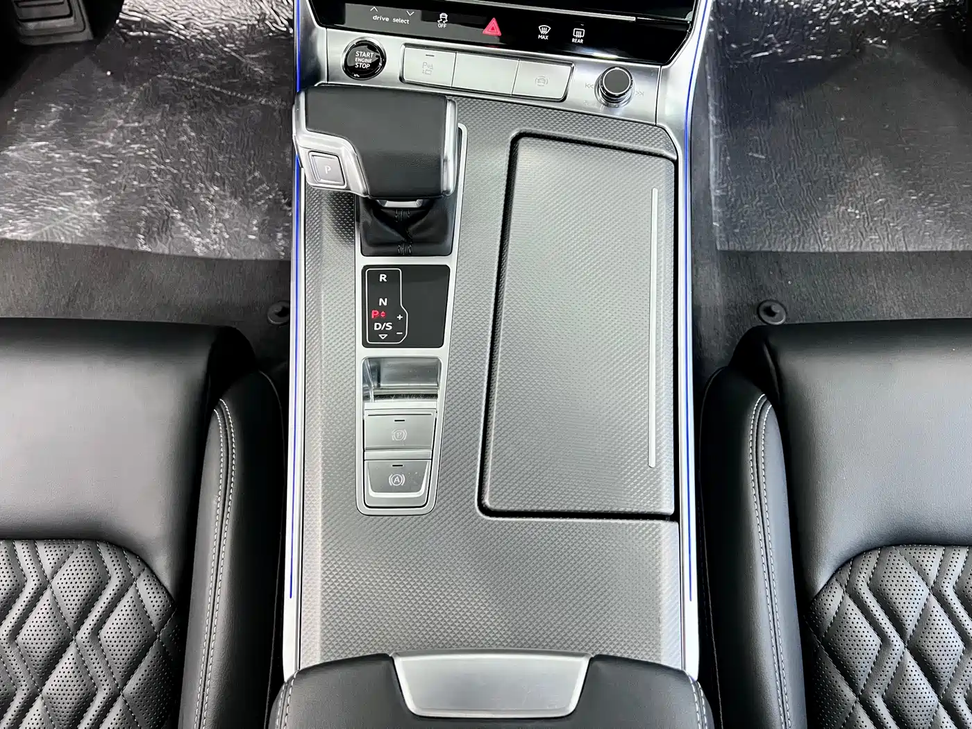 Audi A6L 2025 Model Year Facelift 45 TFSI Premium Sport фото 18