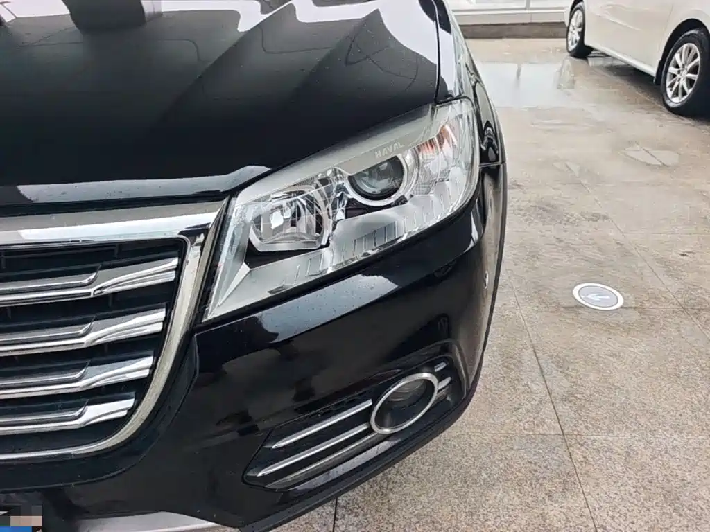 Фото 24 - Haval H6