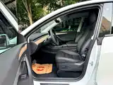 Photo 7 - Tesla Model Y