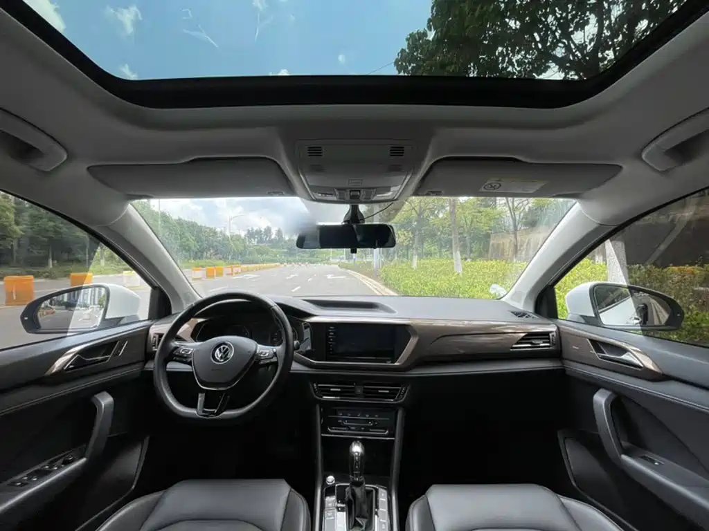 Volkswagen Tharu, миниатюра 24