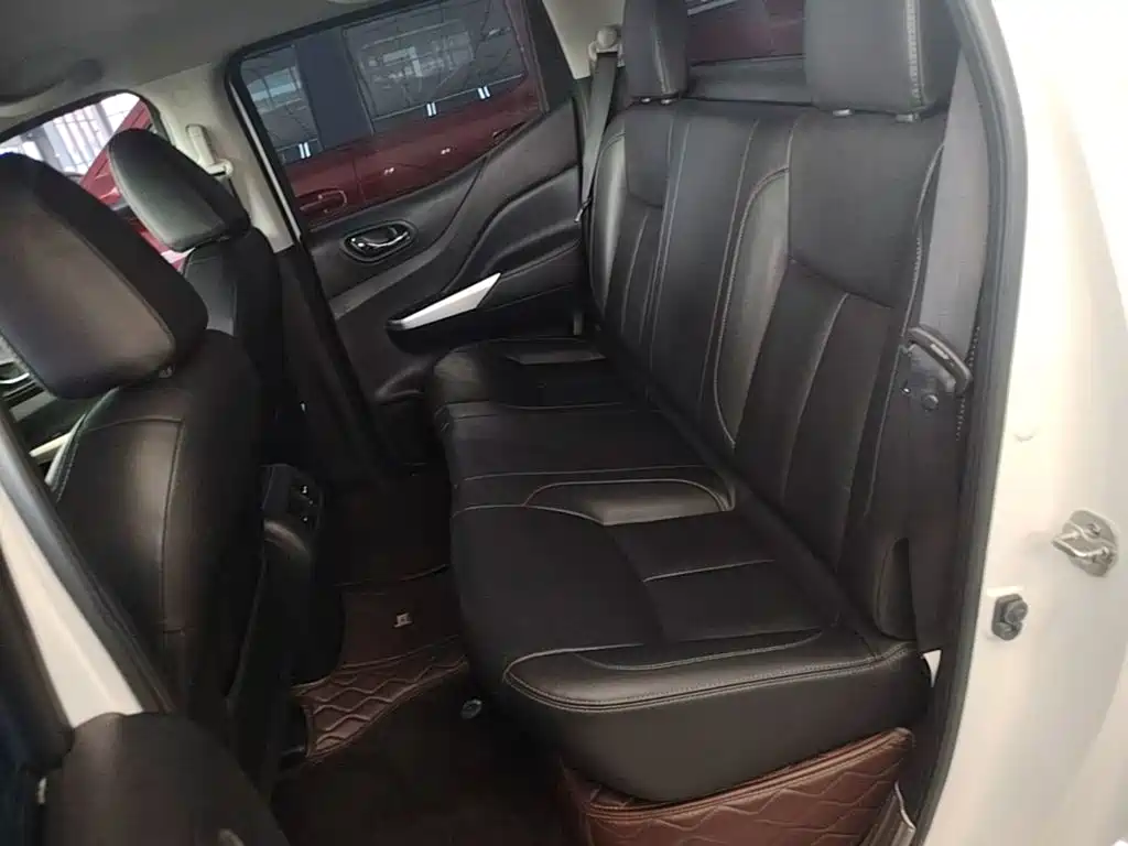 Nissan Navara 2022 2021 2.5L Automatic 4WD Premium QR25