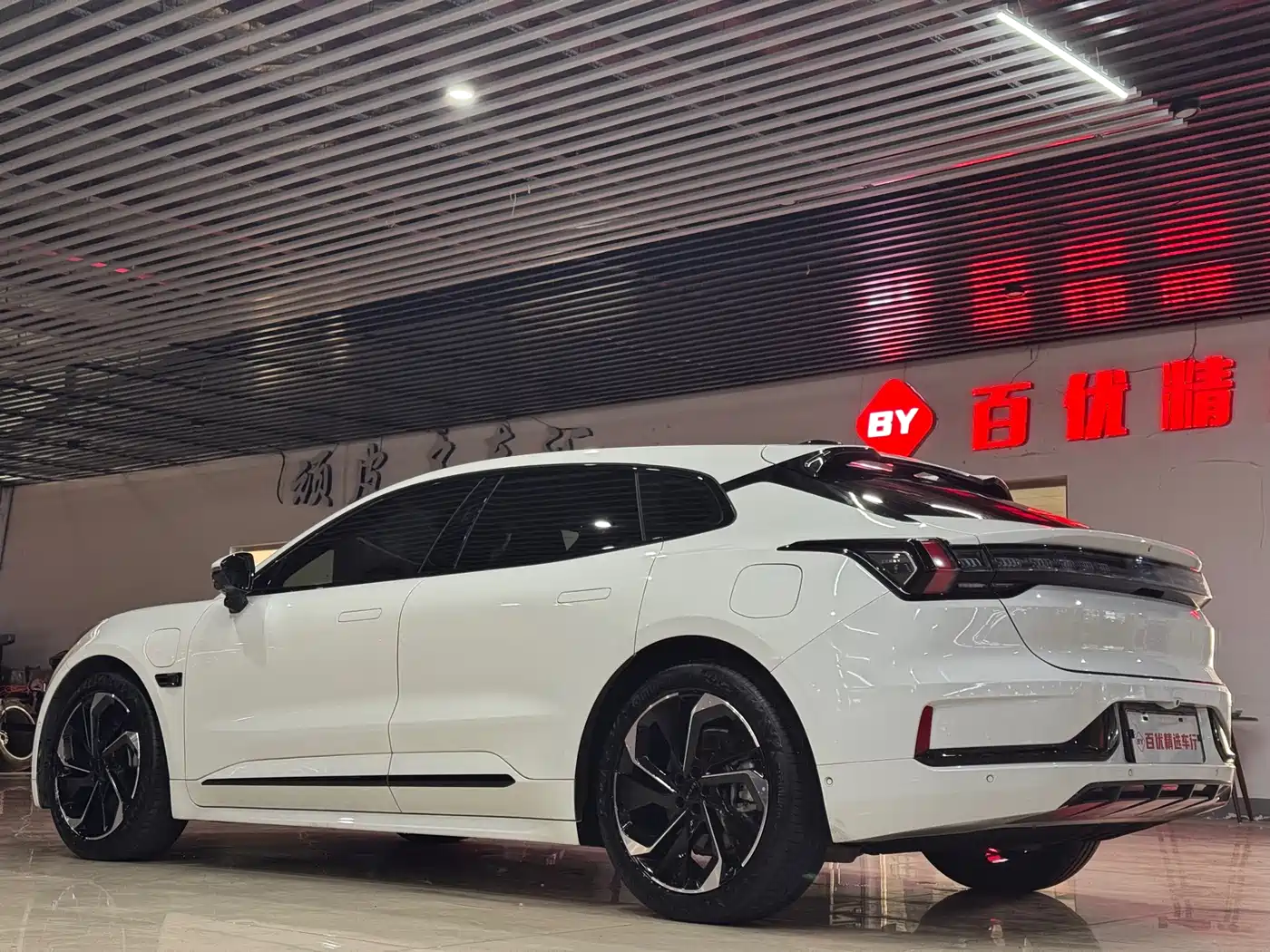 ZEEKR EXTREME KRYPTON 001