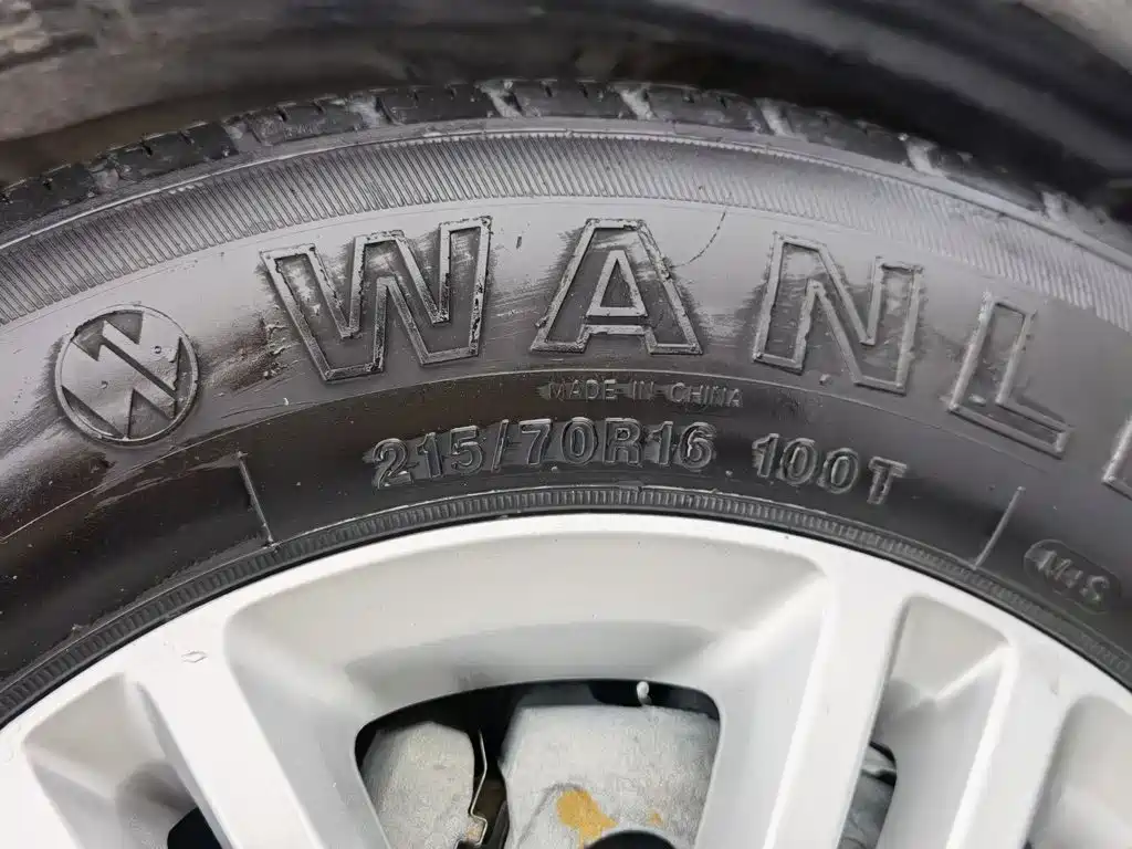 SAIC Maxus Maxus G10 2018 2018 PLUS 2.0T Automatic Elite Edition