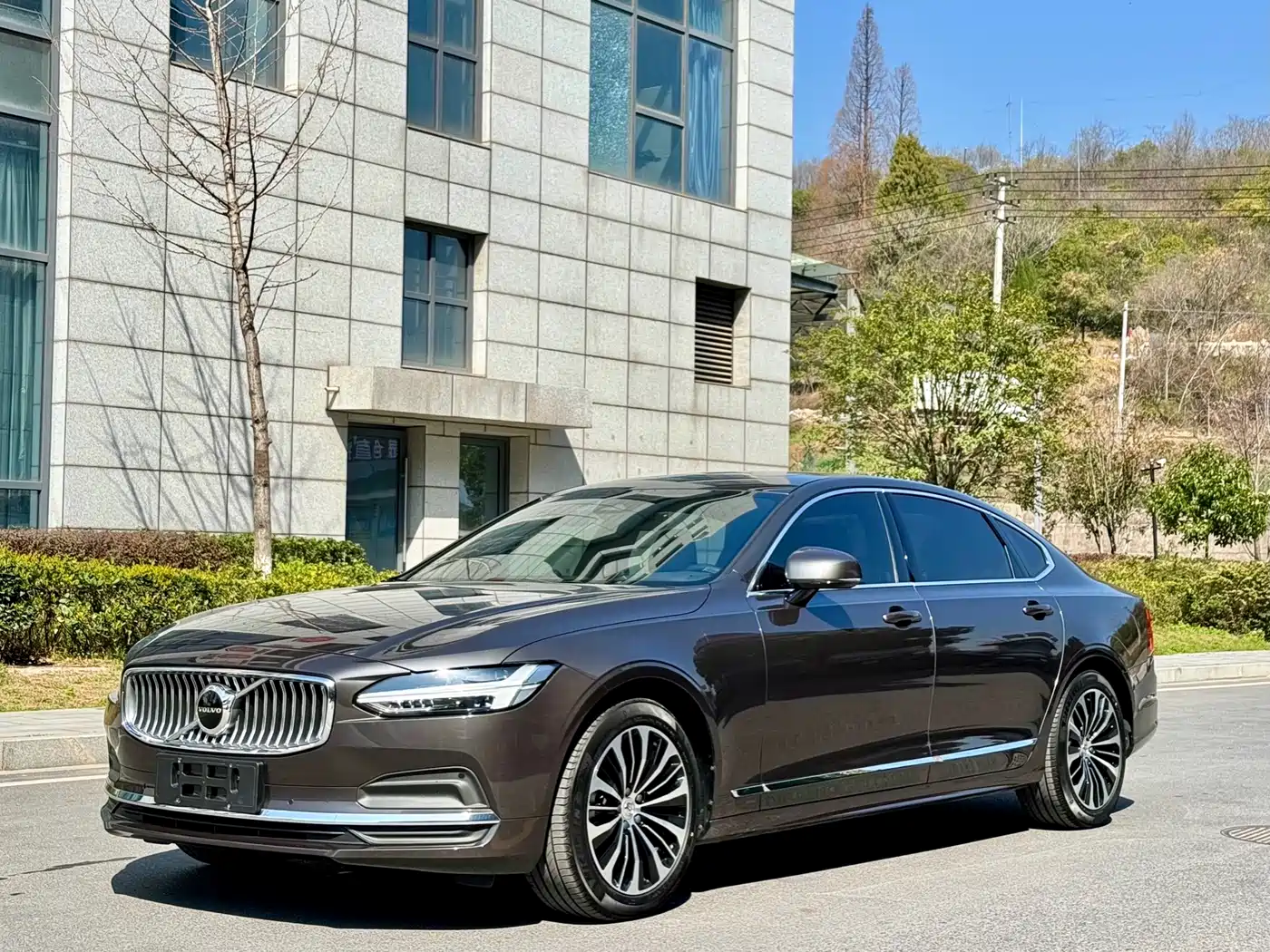 Volvo S90 2025 B5 Zhiyi Luxury Edition