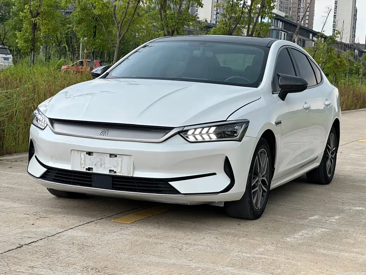 BYD Qin PLUS 2021 2021 EV 400KM Luxury Model