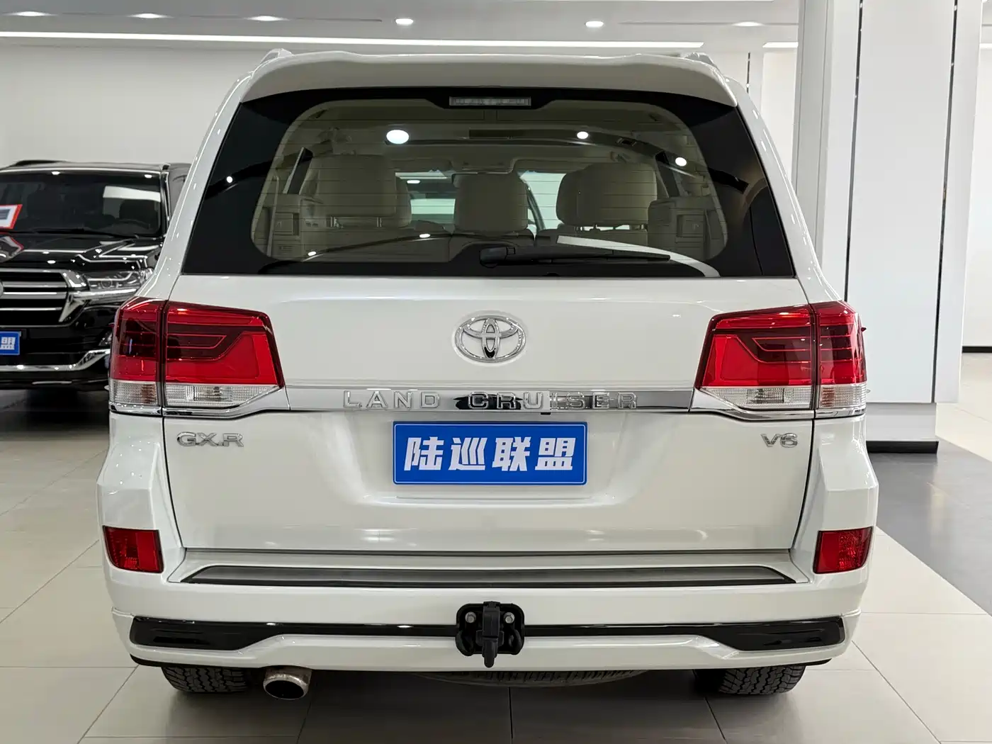 Toyota Land Cruiser (Import) фото 16