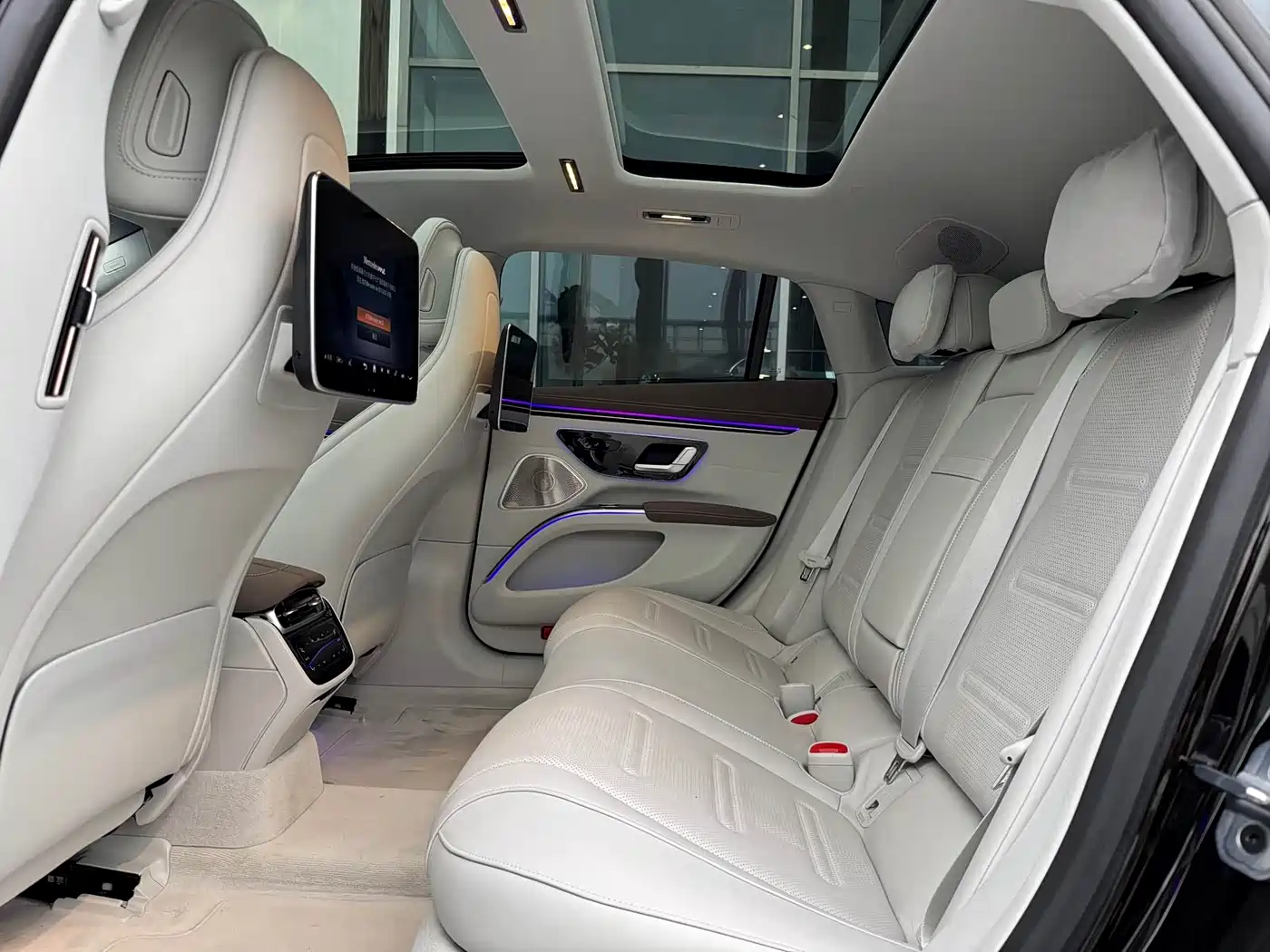 MERCEDES-BENZ EQS AMG