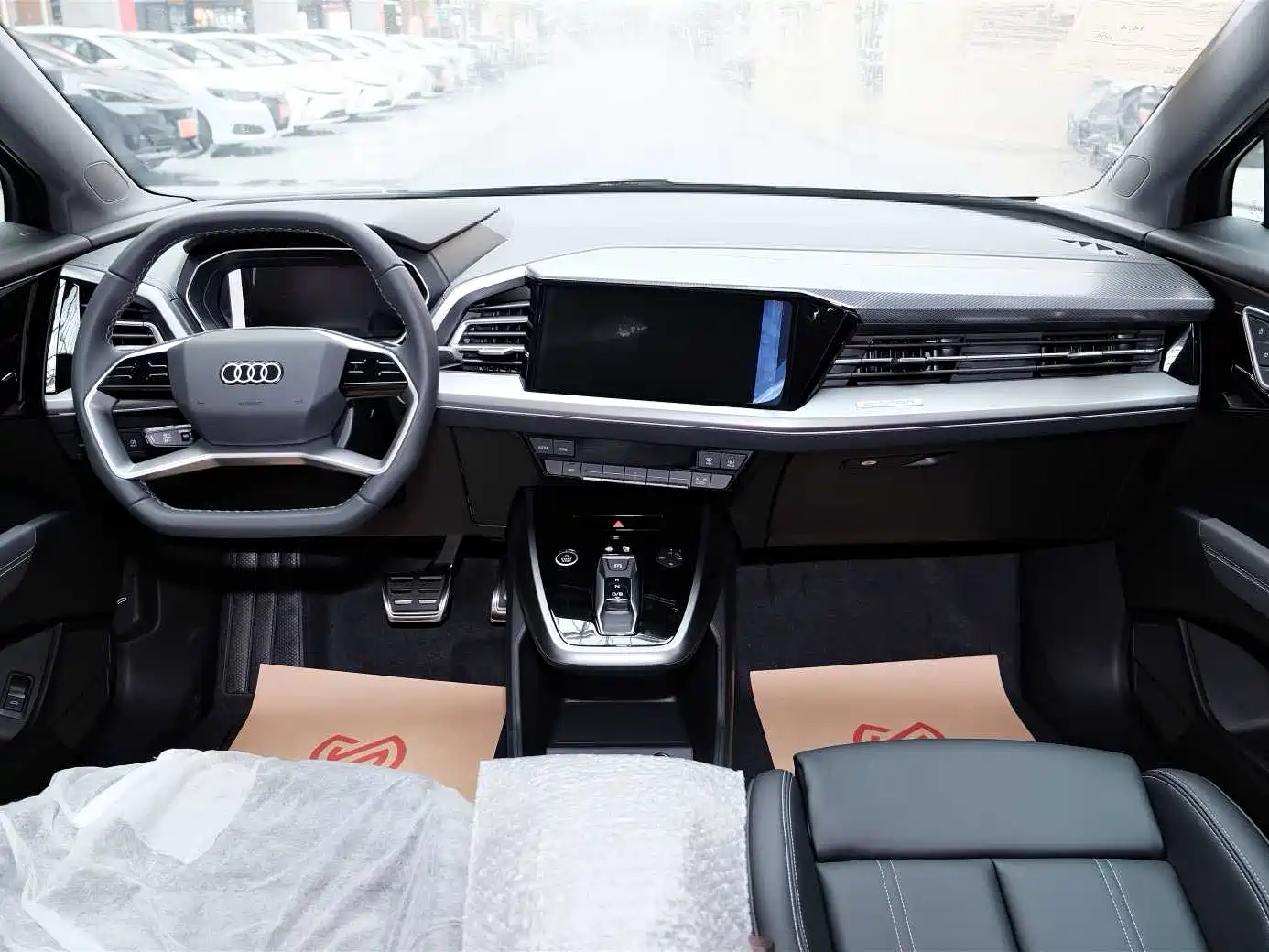 Audi Q4 e-tron 2024 40 e-tron Pioneer Edition фото 11