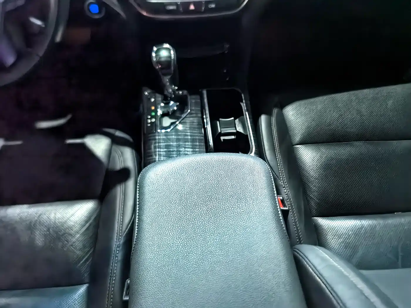 Toyota Crown 2015 2.0T Fashion фото 14