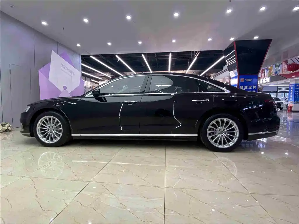 Audi A8 2019 Plus A8L 50 TFSI quattro Comfort фото 18