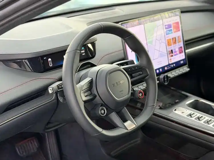 XIAOMI CAR XIAOMI SU7