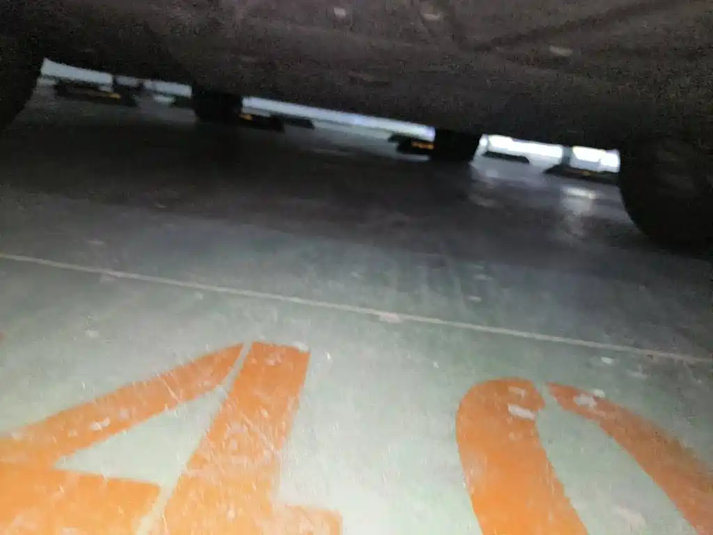 Фото 9 - Geely Geometry C