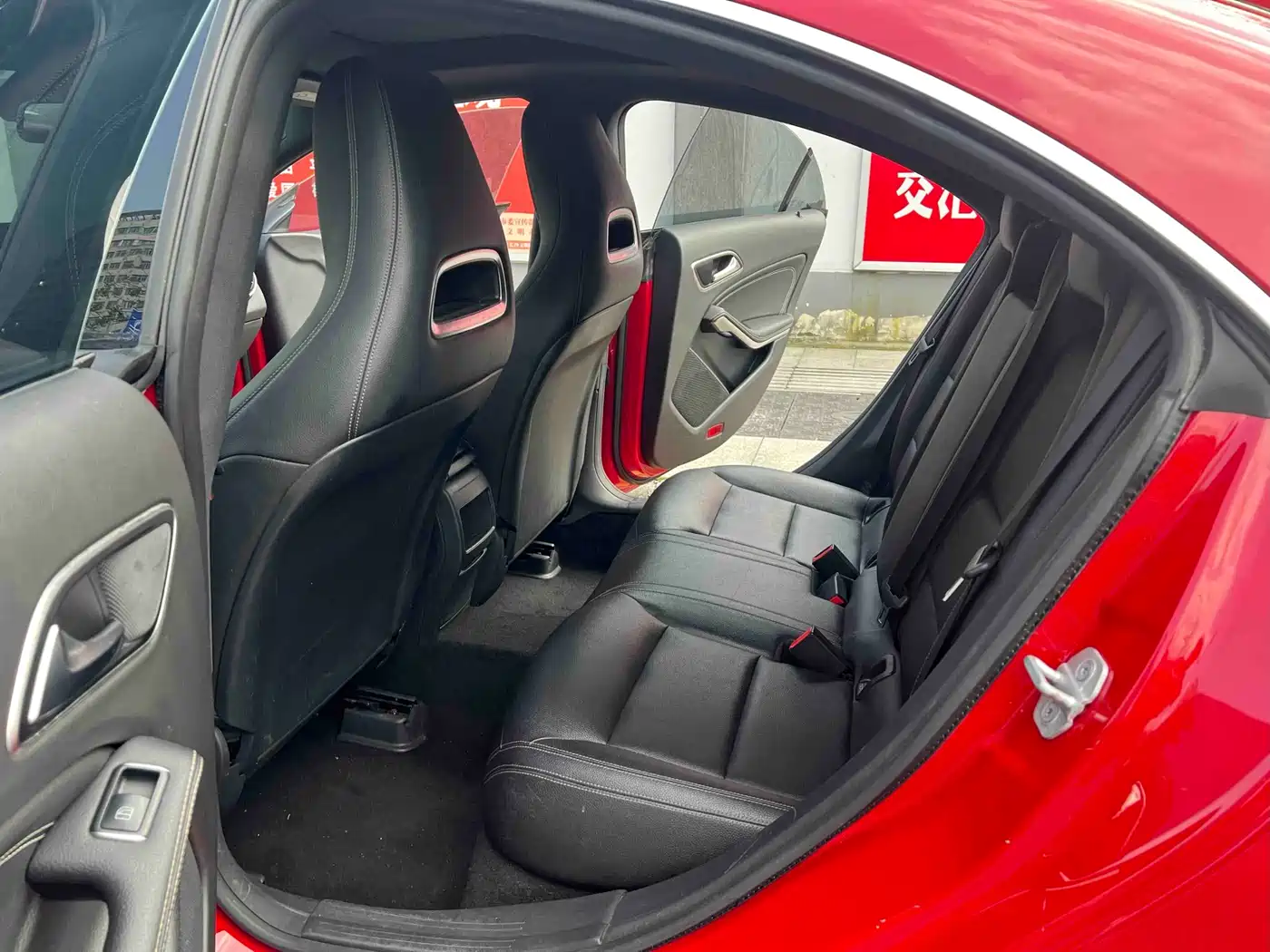 Mercedes-Benz CLA (Import) 2017 Facelift CLA 200 Style фото 8