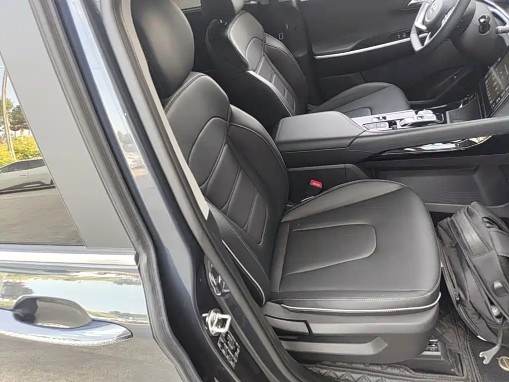 Hyundai Kustu 2026 2024 270TGDi LUX Premium Edition