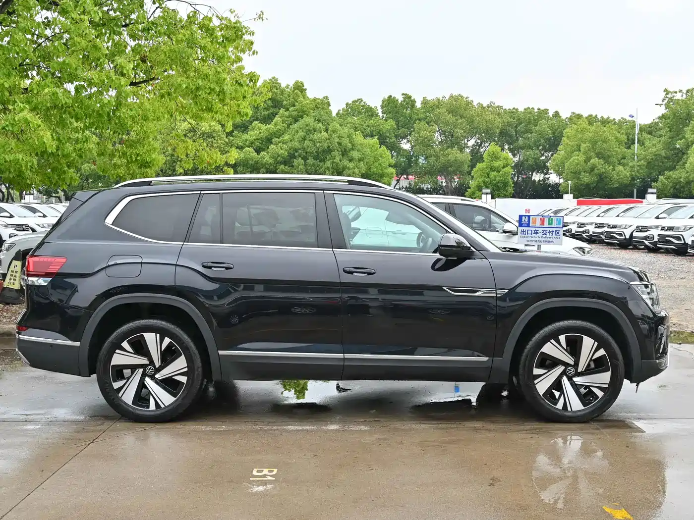 Volkswagen Teramont 2023 380TSI AWD Premium Luxury Edition фото 7