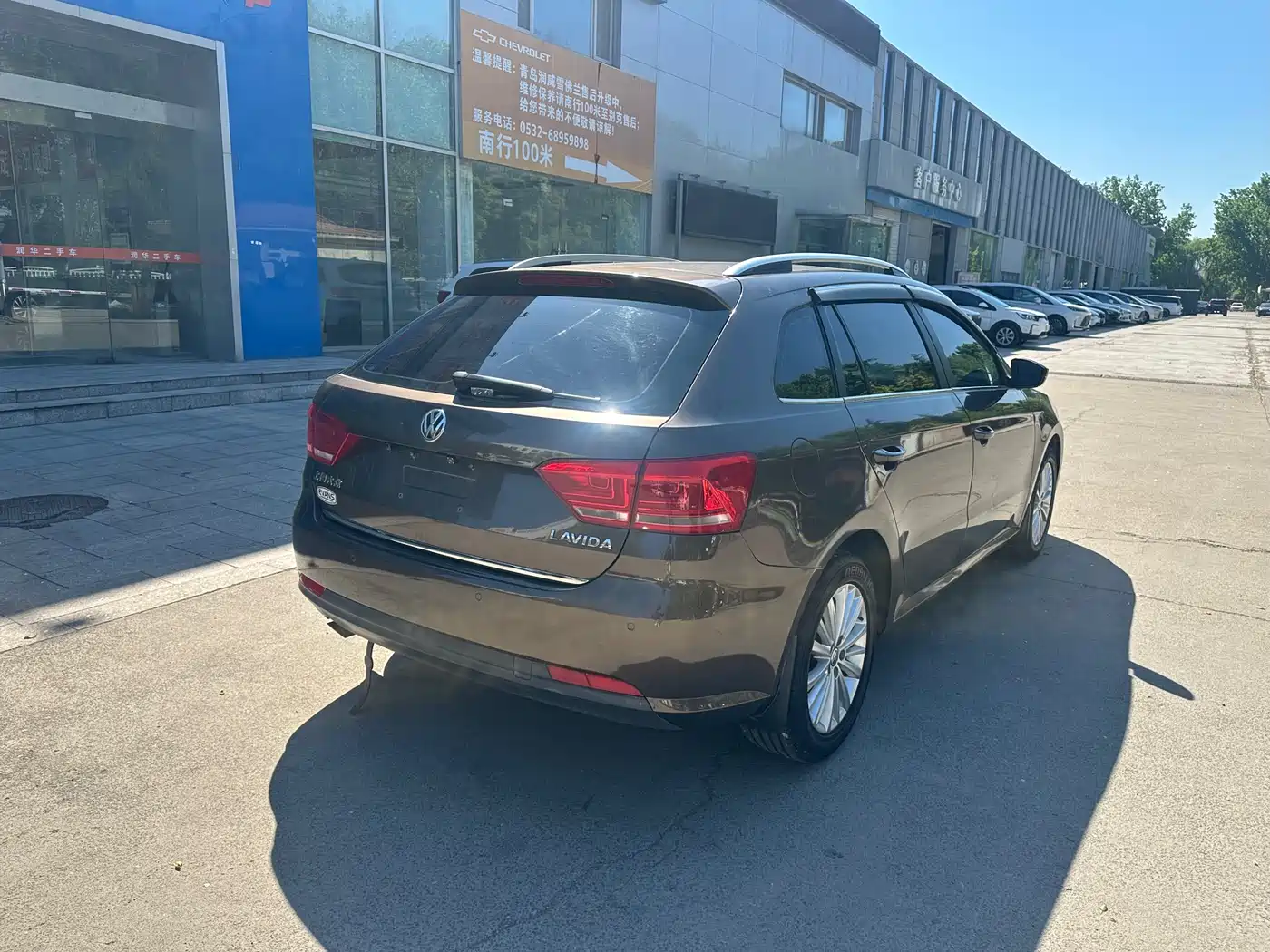 Volkswagen Lavida Tour 2013 1.6L Manual Comfort фото 5