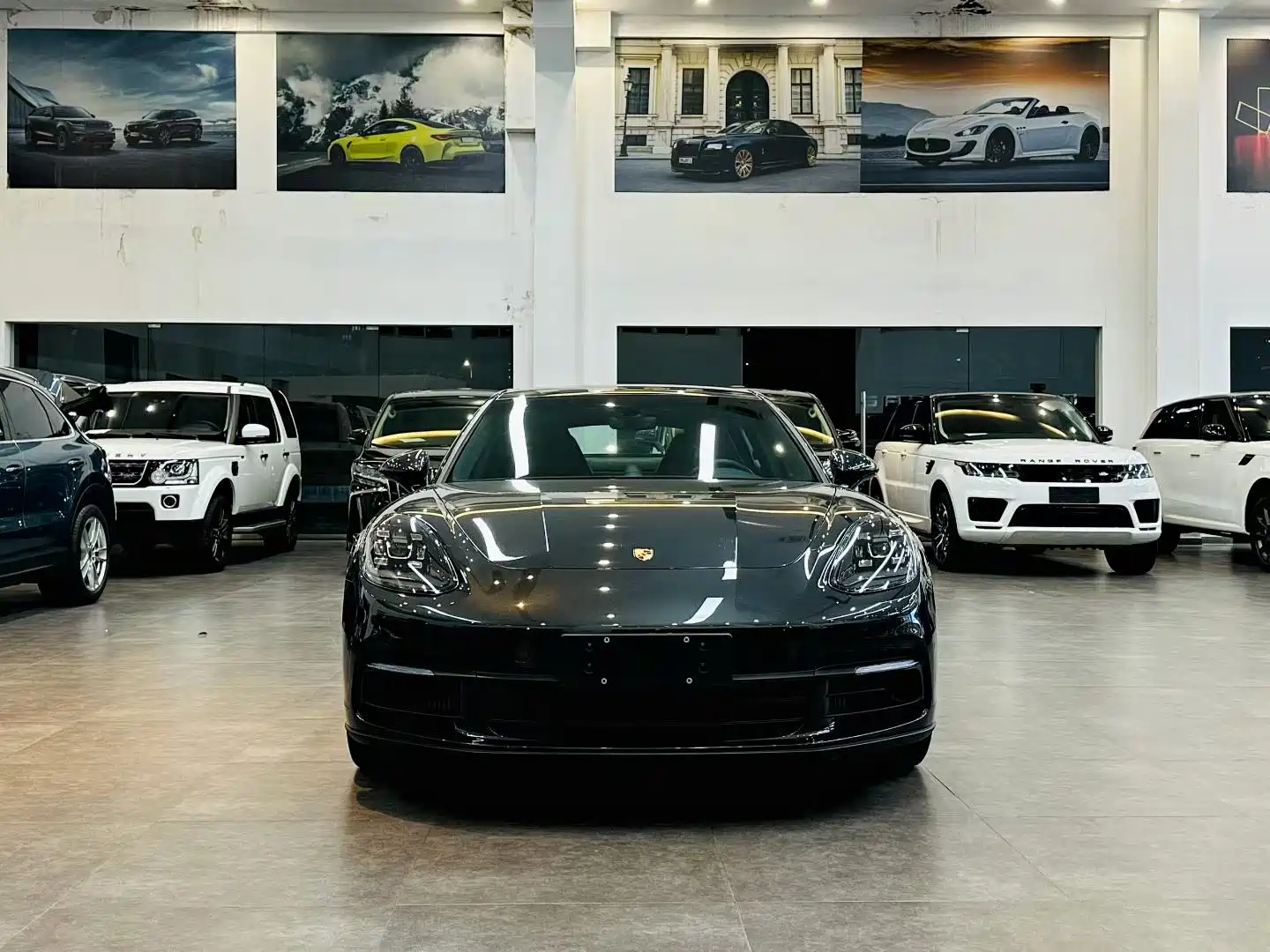 صورة 2 - Porsche Panamera New Energy