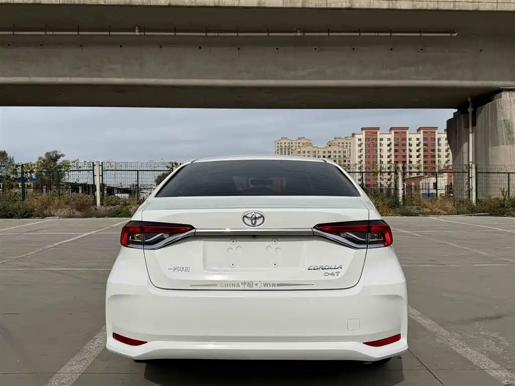 Toyota Corolla 2021 1.2T S-CVT Elite Edition фото 4