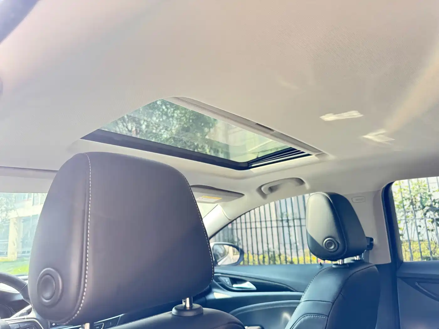 Buick Regal 2024 25T Ultra Comfort Edition фото 14