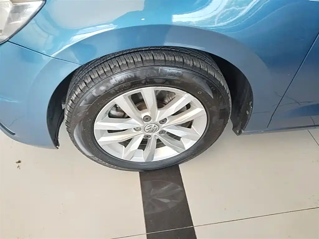 Volkswagen Touran 2016 Touran L 280TSI DSG Comfortline фото 23