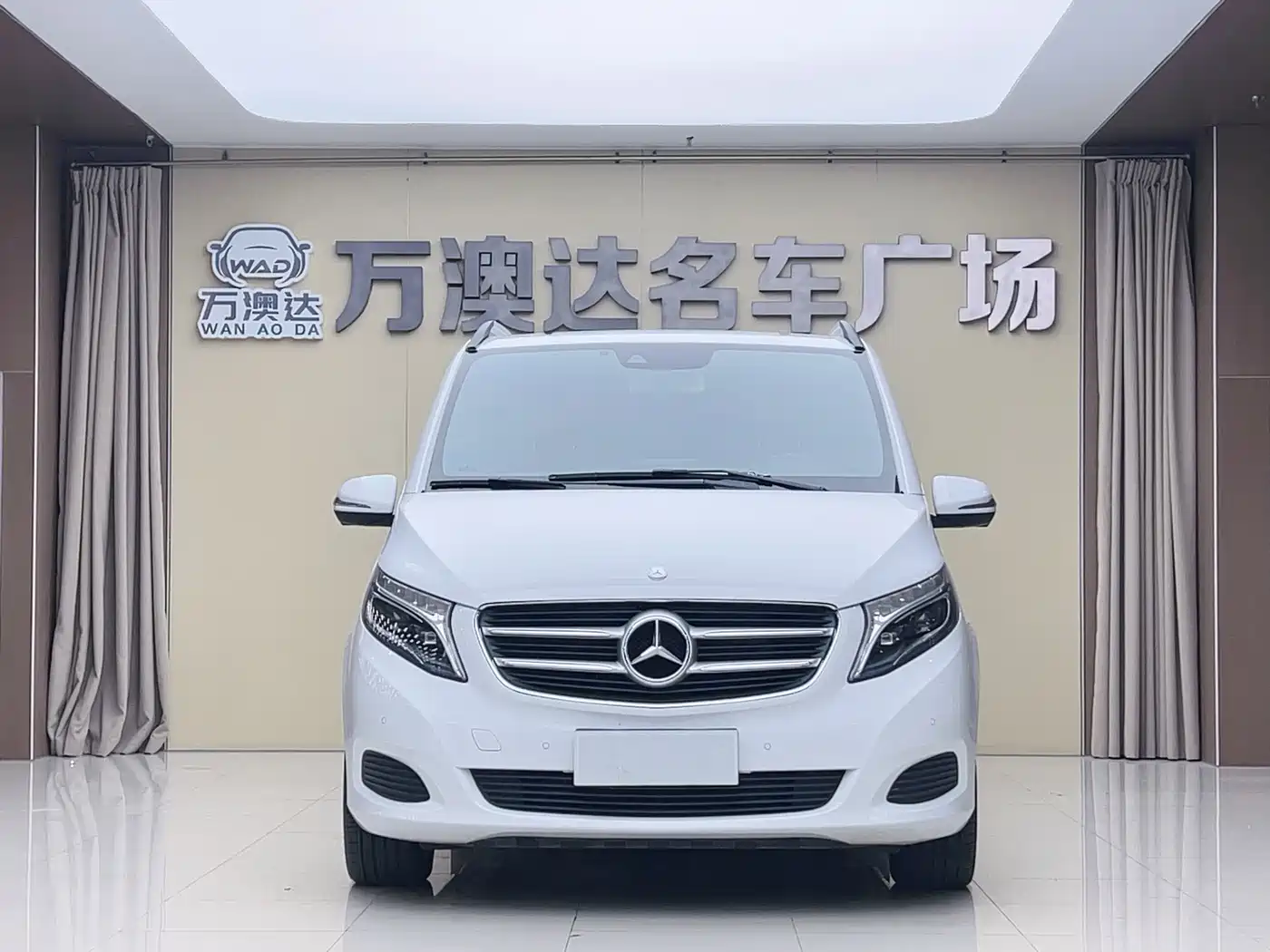 Mercedes-Benz V-Class 2018 2016 V 260 Navigator