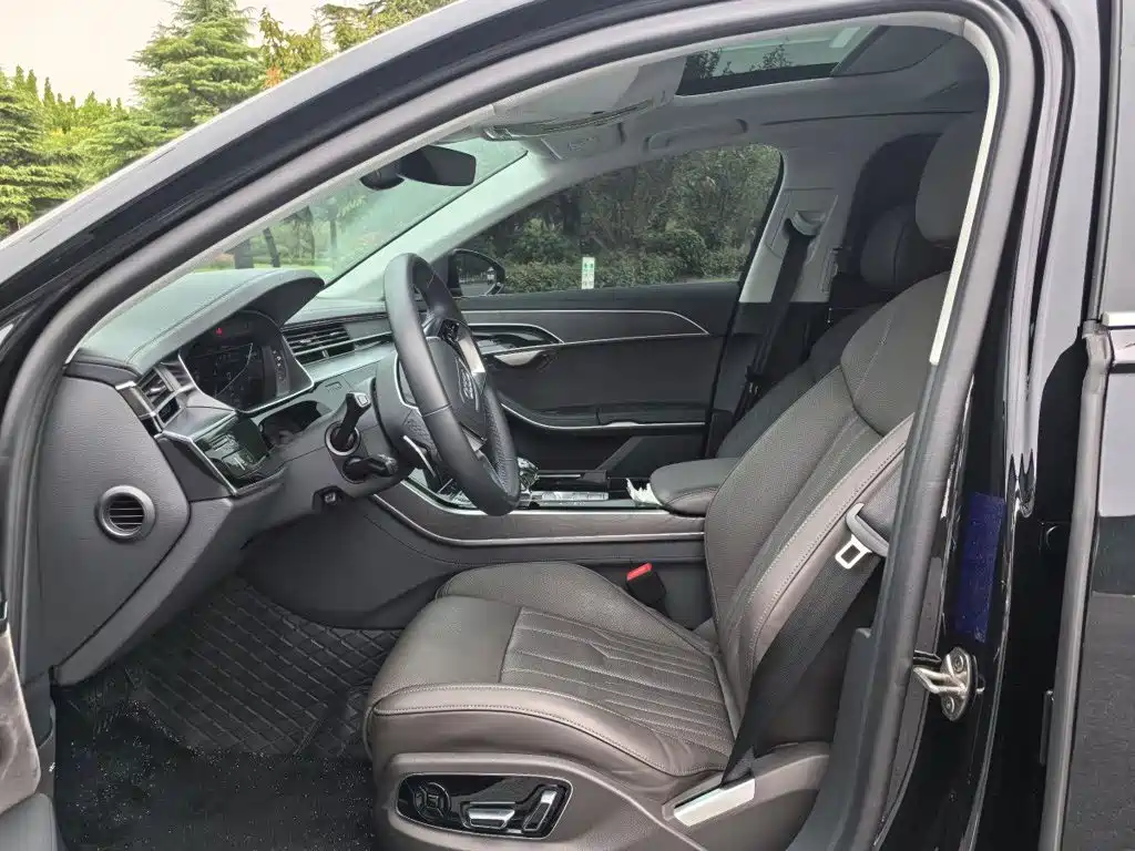 Audi A8 2025 2025 A8L 45 TFSI quattro Luxury