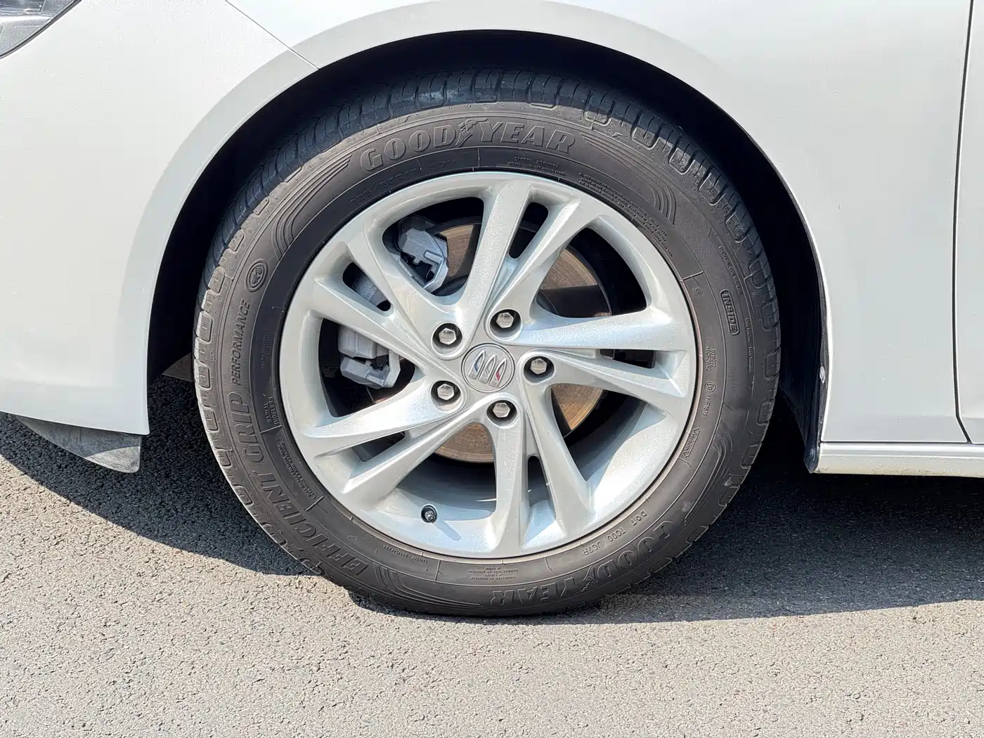 Buick Regal 2024 25T Ultra Comfort Edition фото 5