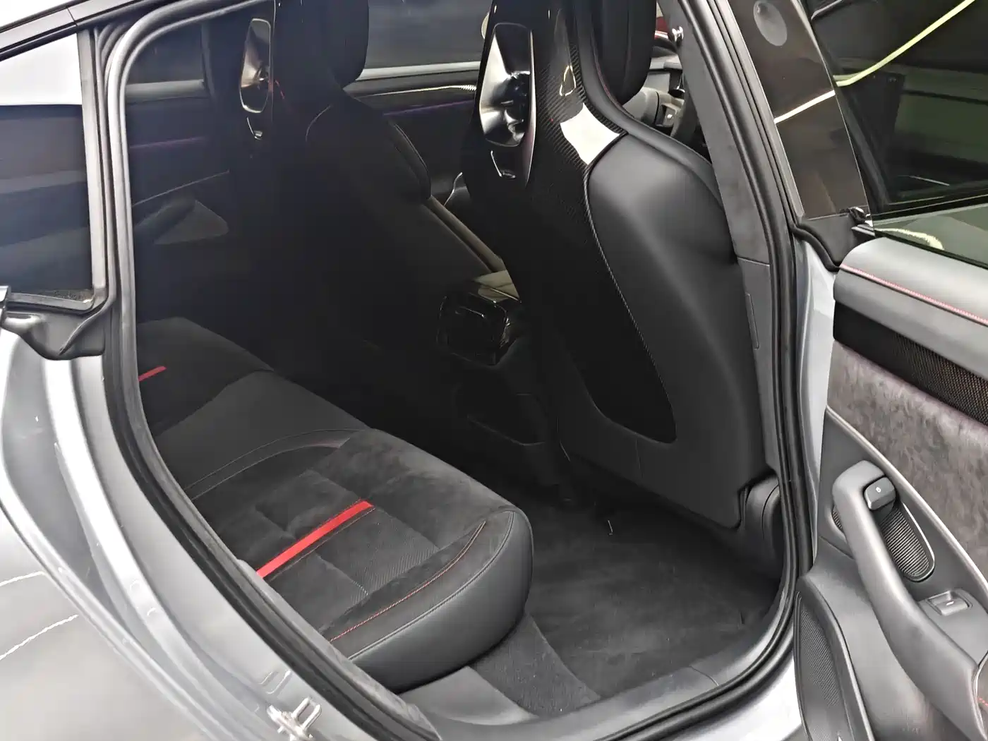 Xiaomi Auto Xiaomi SU7 Ultra 2025 Model Ultra фото 16