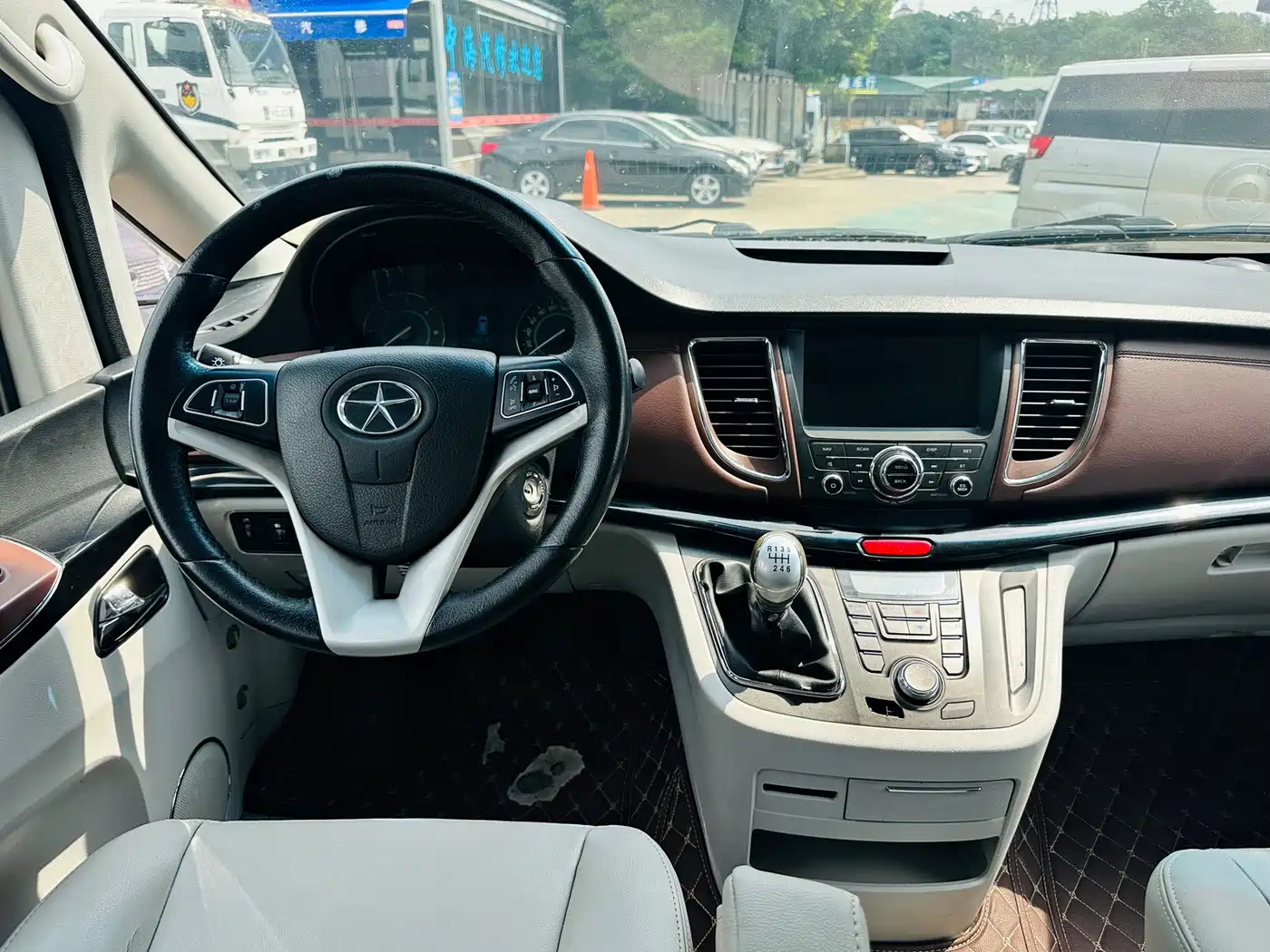 JAC Refine M5 2018 2017 1.9T Diesel Manual Official Edition