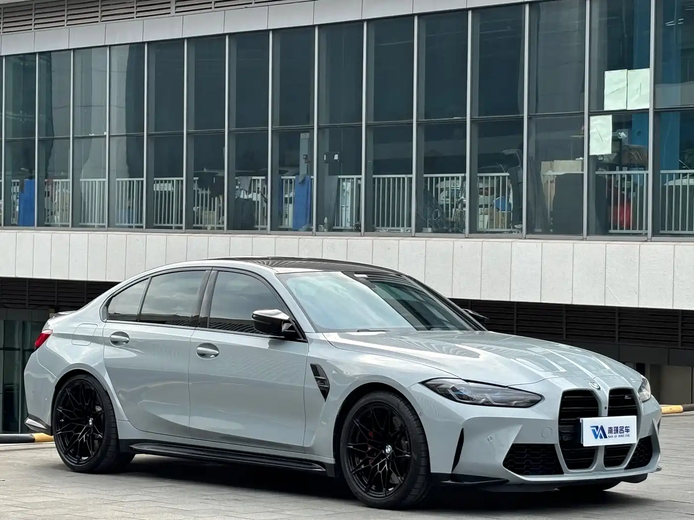 BMW M3 2023 M3 Sedan Thunder Edition фото 3