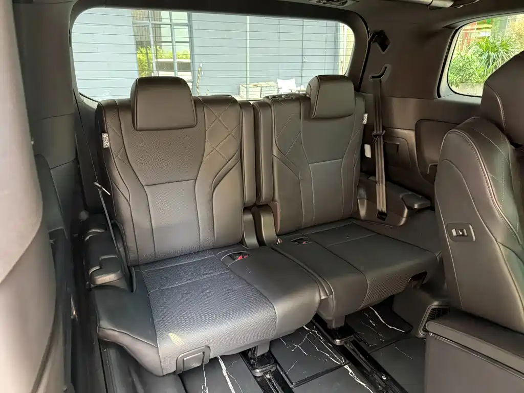 Toyota Alphard 2025 2024 Hybrid 2.5L Ultimate Enjoyment Edition
