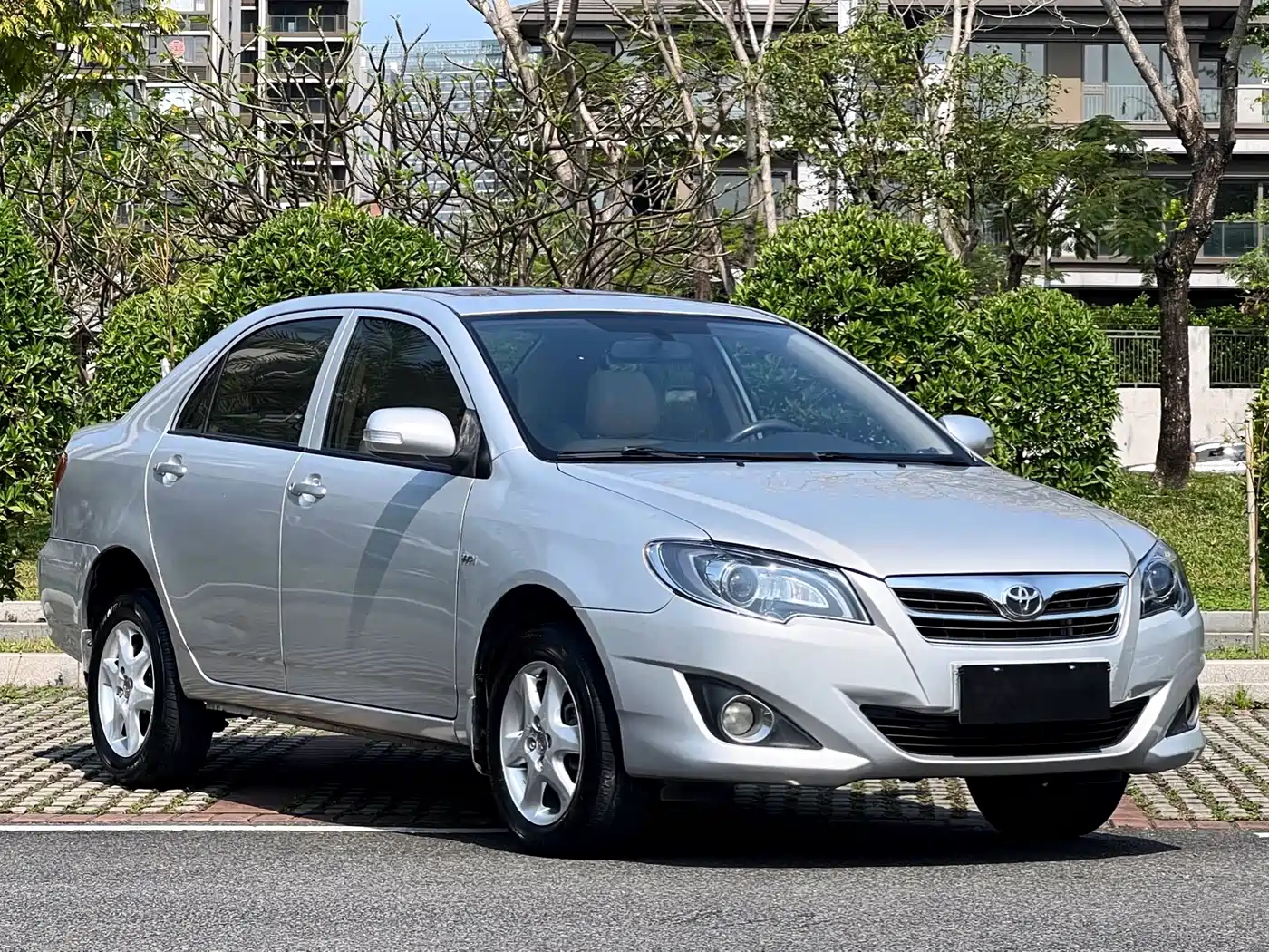 Toyota Corolla 2013 1.6L Automatic Excellence Edition фото 3