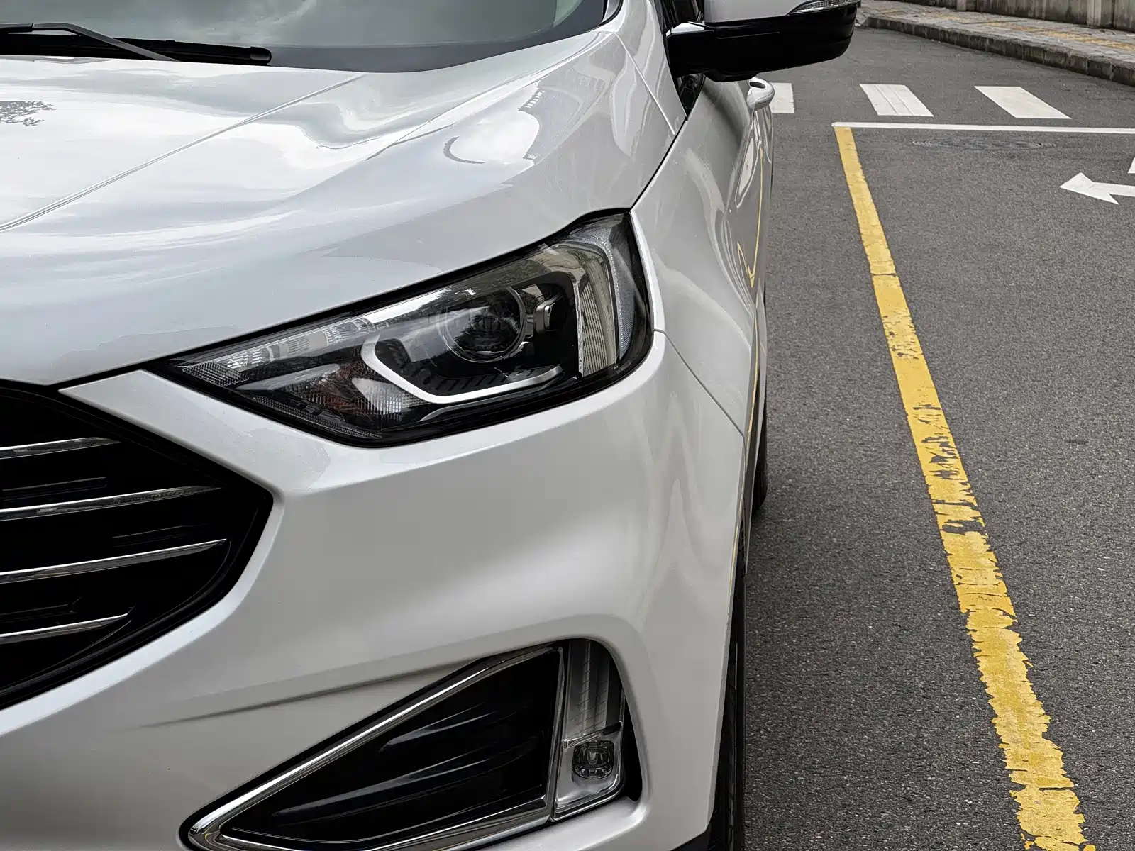 Фото 4 - Ford Edge
