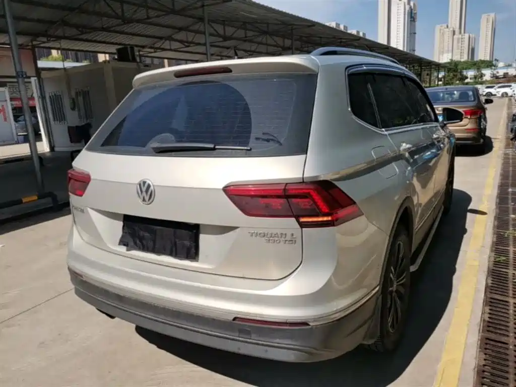 Volkswagen Tiguan L 2017 330TSI Automatic 2WD Flagship Edition фото 7