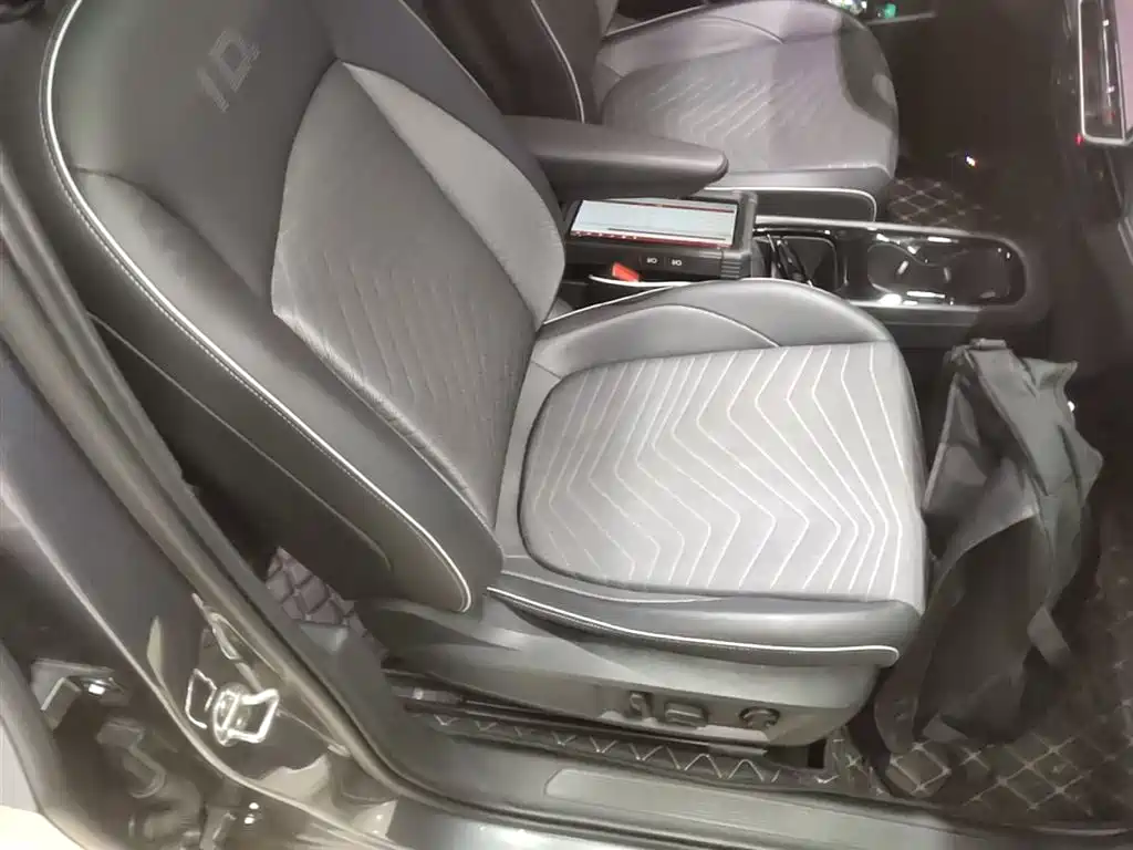 Volkswagen ID.3 2025 Smart Outstanding Edition фото 25