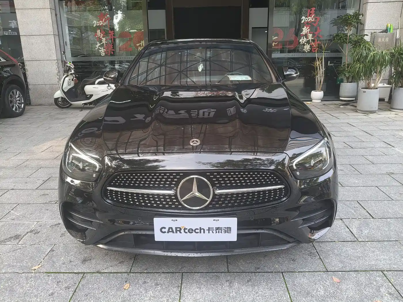 MERCEDES-BENZ E CLASS