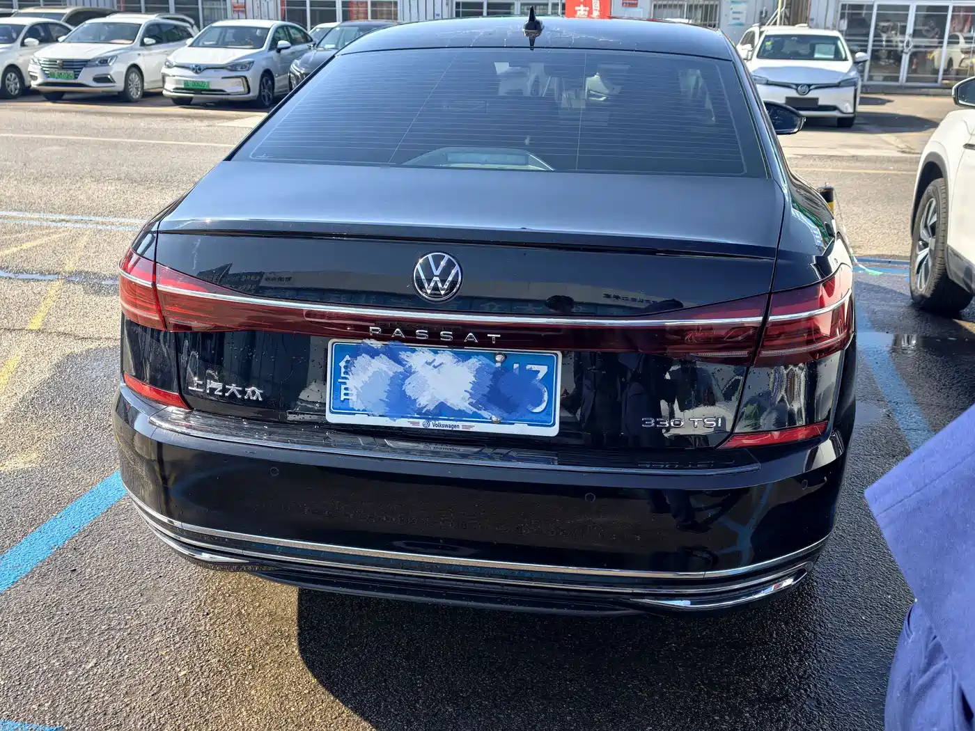 Volkswagen Passat 2023 330TSI Elite Edition фото 4