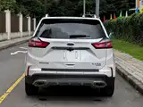 Фото 7 - Ford Edge