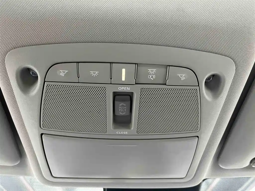 NISSAN QIJUN
