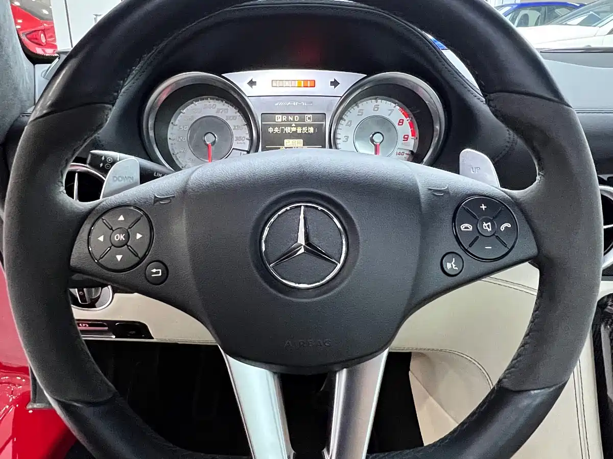Mercedes-Benz SLS AMG 2011 SLS AMG фото 9