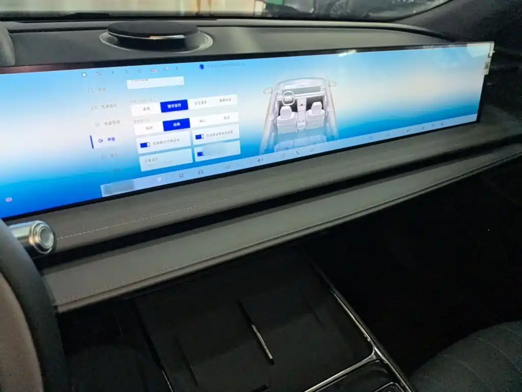 Geely Galaxy Galaxy E8 2025 2025 700km Long Voyage Smart Drive Edition