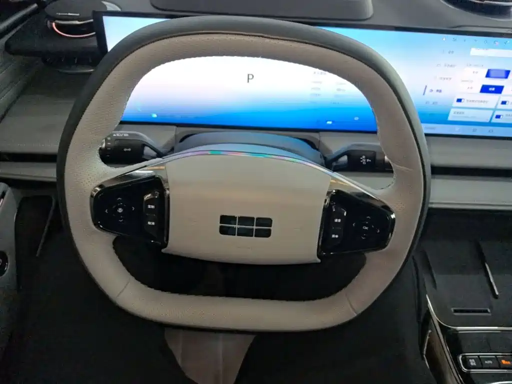 Geely Galaxy Galaxy E8 2025 2025 700km Long Voyage Smart Drive Edition