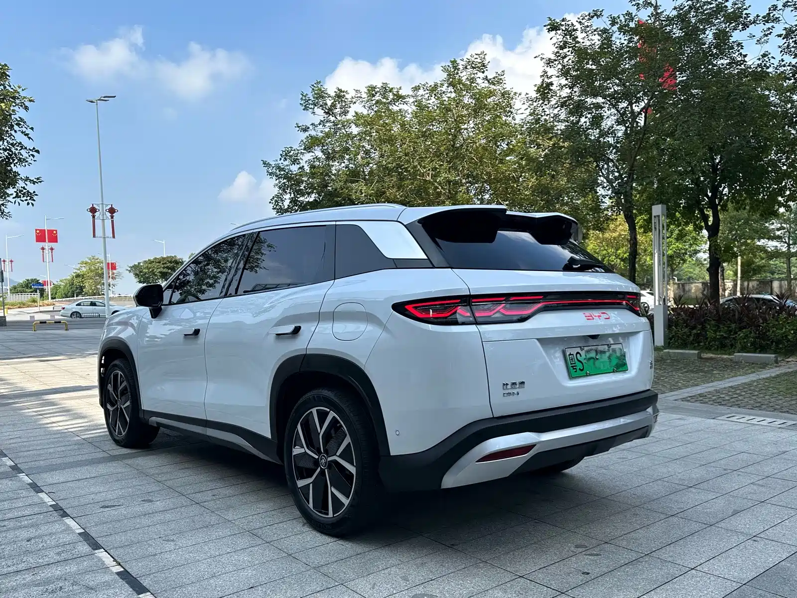 Фото 6 - BYD Song L DM-i