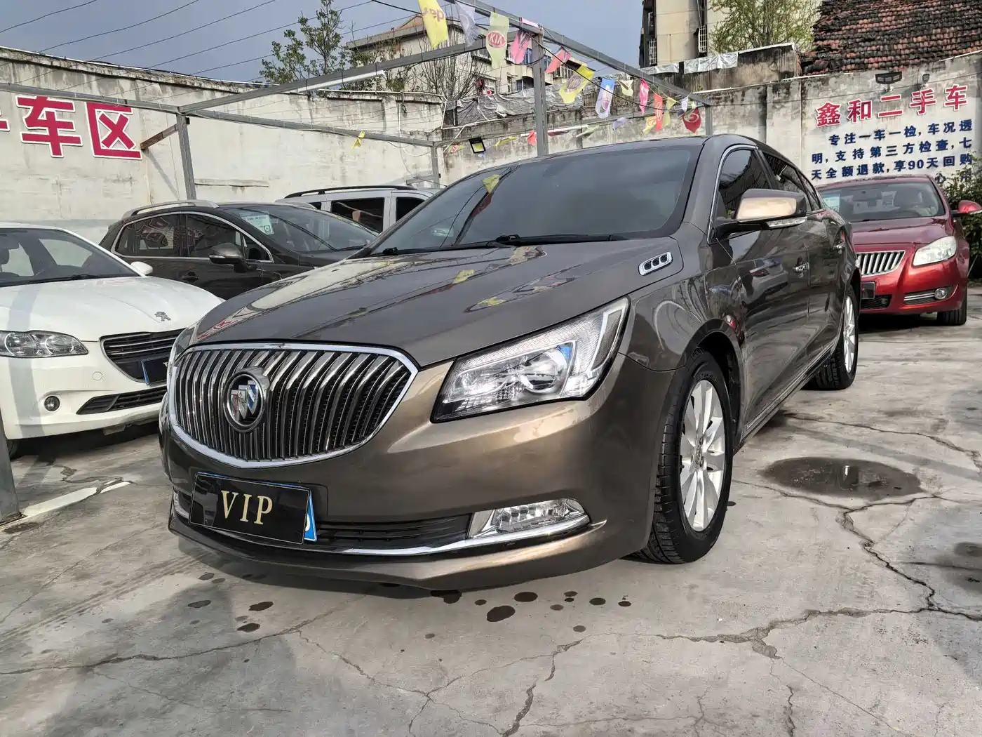Buick LaCrosse 2013 2.4L SIDI Leading Comfort