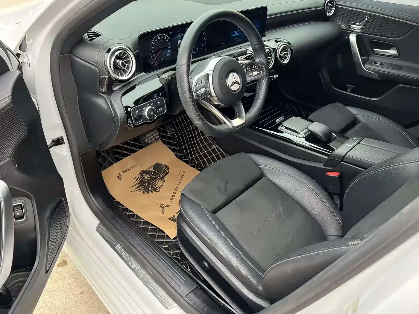 MERCEDES-BENZ A CLASS