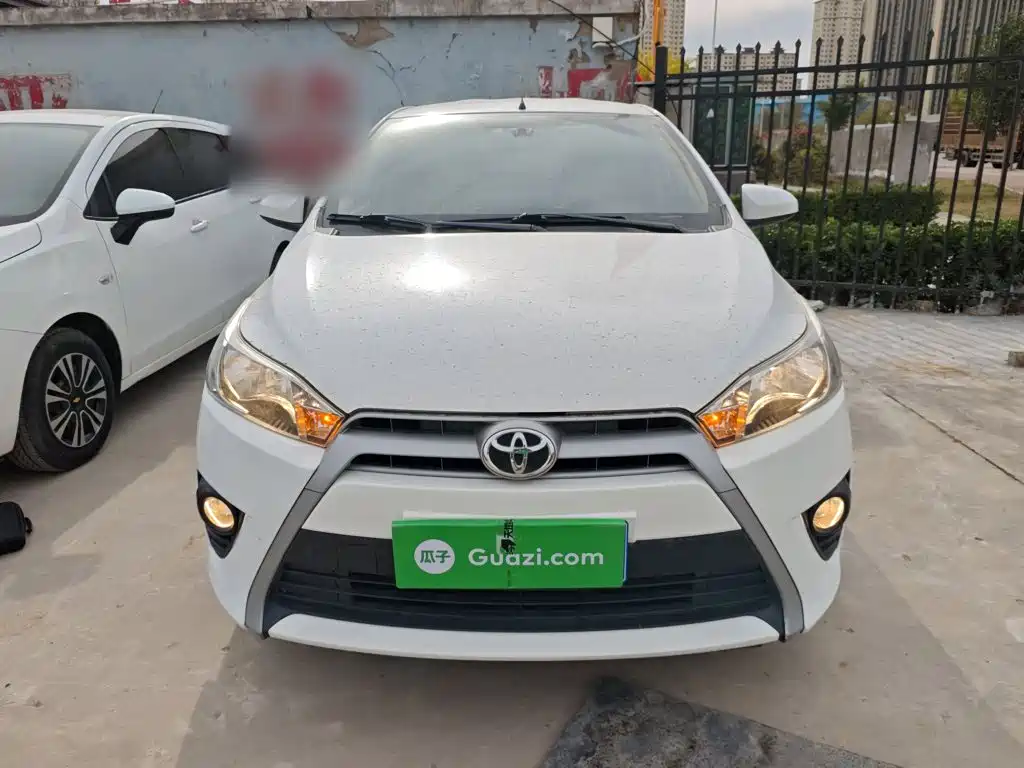 Toyota YARiS L Zhi Xuan 2014 2014 1.5G Automatic Dynamic Edition