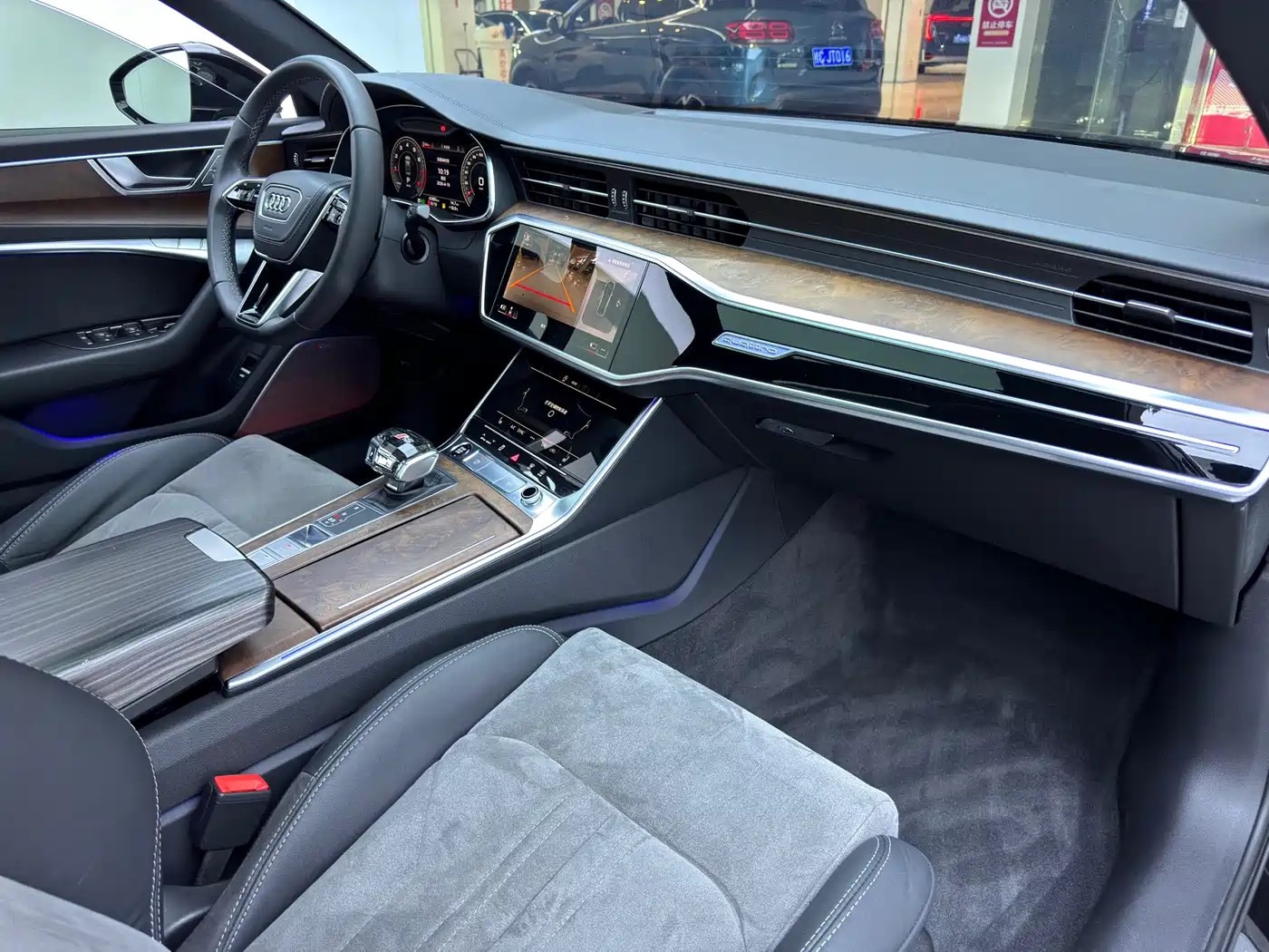 Audi A6L 2023 45 TFSI quattro Premium Dynamic фото 10